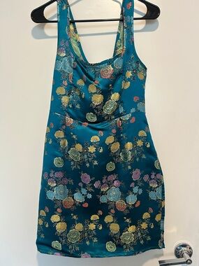 PrettyLittleThing Jacquard Dress